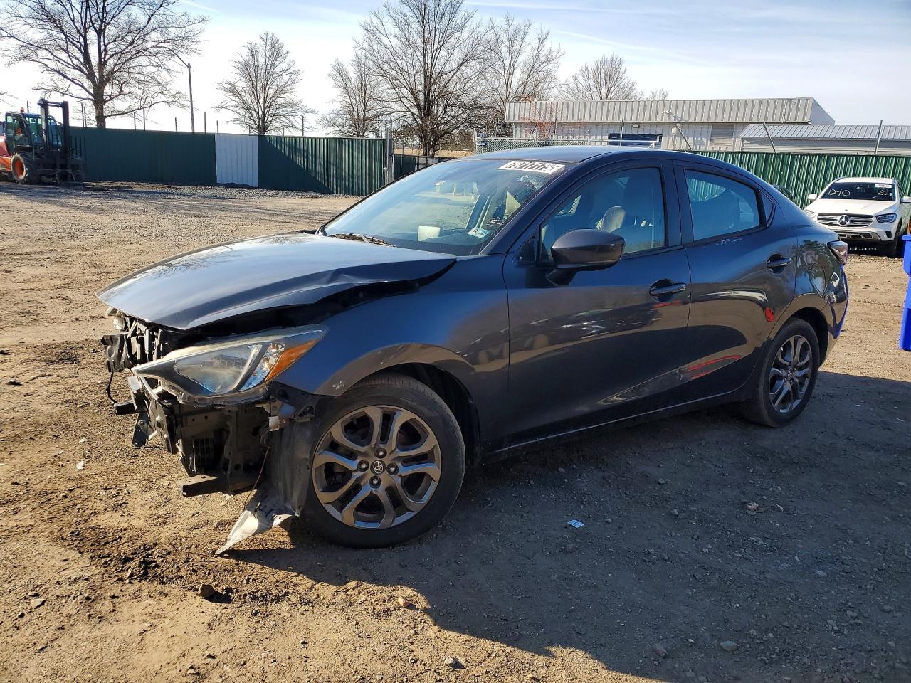 2019 TOYOTA YARIS LE | 3MYDLBYV4KY512472 | UPCARS