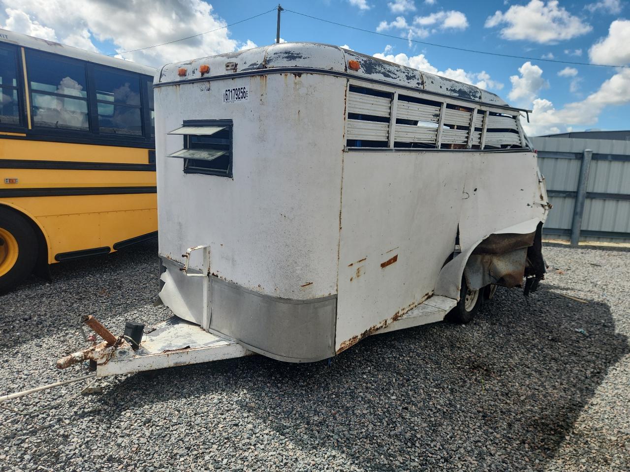 2008 MAGIC TILT TRAILER HORSE  - HORSE | 1M5BA373391E48023 | UPCARS