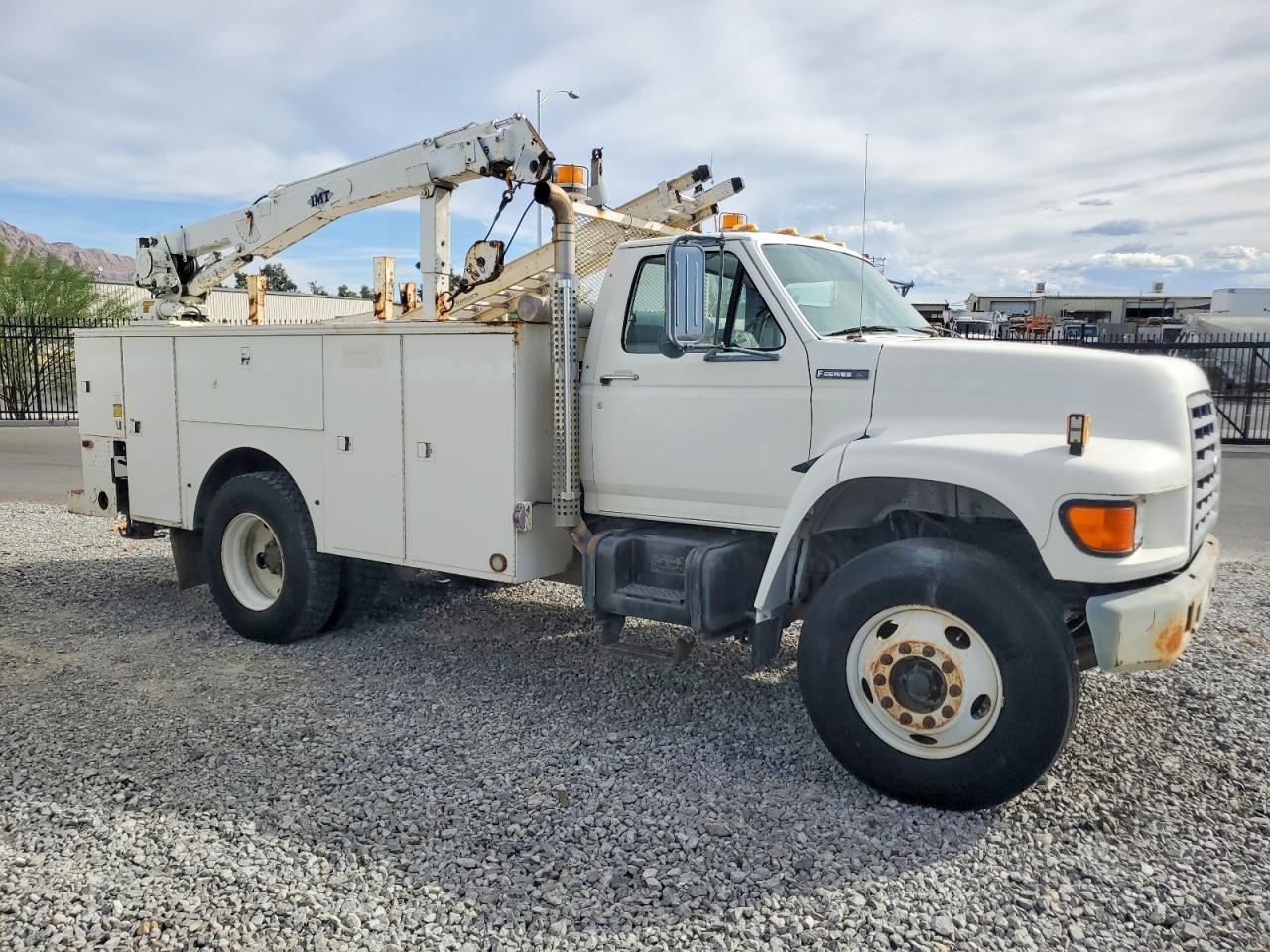 1997 FORD F800 | 1FDXF80E1VVA13403 | UPCARS