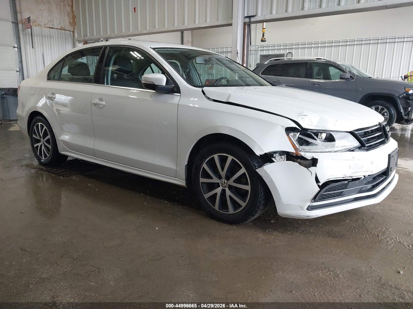 2017 VOLKSWAGEN JETTA 1.4T SE | 3VWDB7AJ9HM275903 | UPCARS