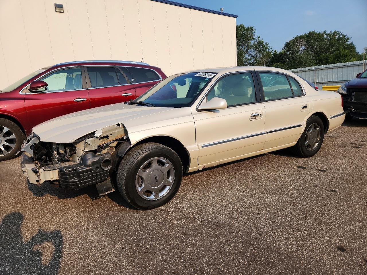2002 LINCOLN CONTINENTL | 1LNHM97V12Y650694 | UPCARS