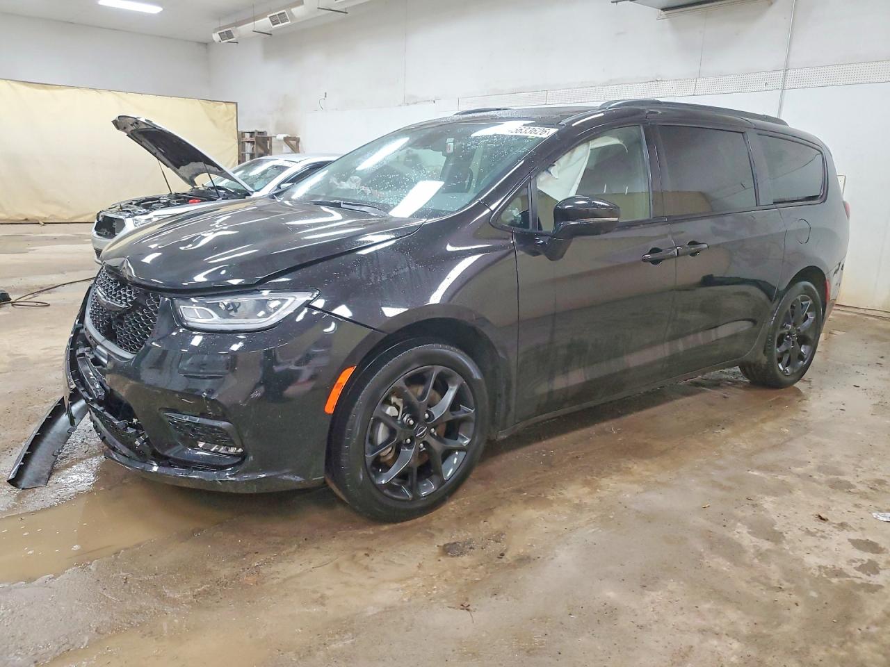 2024 CHRYSLER PACIFICA LIMITED | 2C4RC3GG3RR131395 | UPCARS