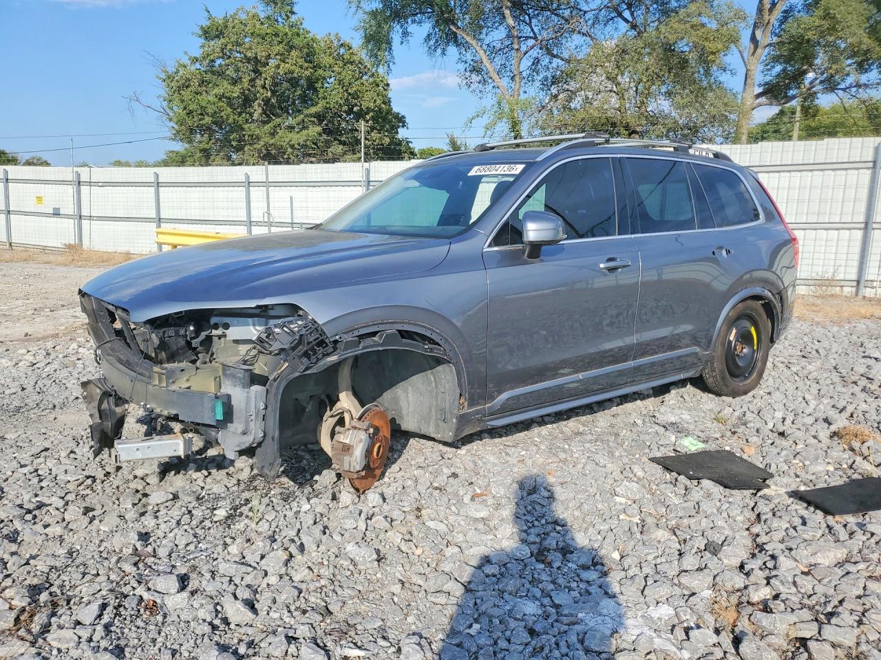 2016 VOLVO XC90 T6 | YV4A22PK1G1031275 | UPCARS