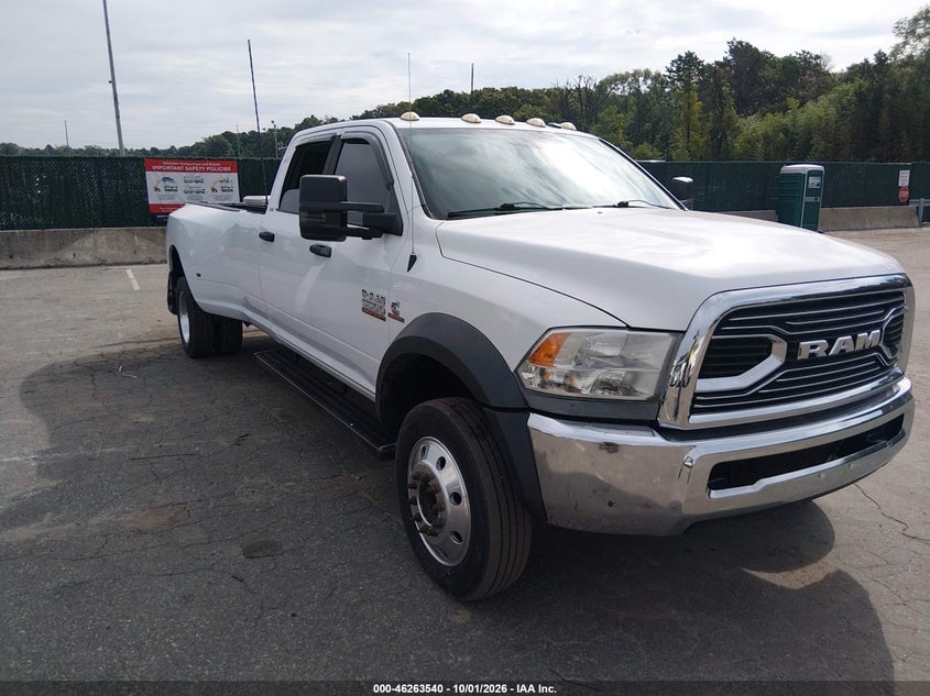 2014 RAM 5500 CHASSIS TRADESMAN/SLT/LARAMIE | 3C7WRNFL4EG158457 | UPCARS