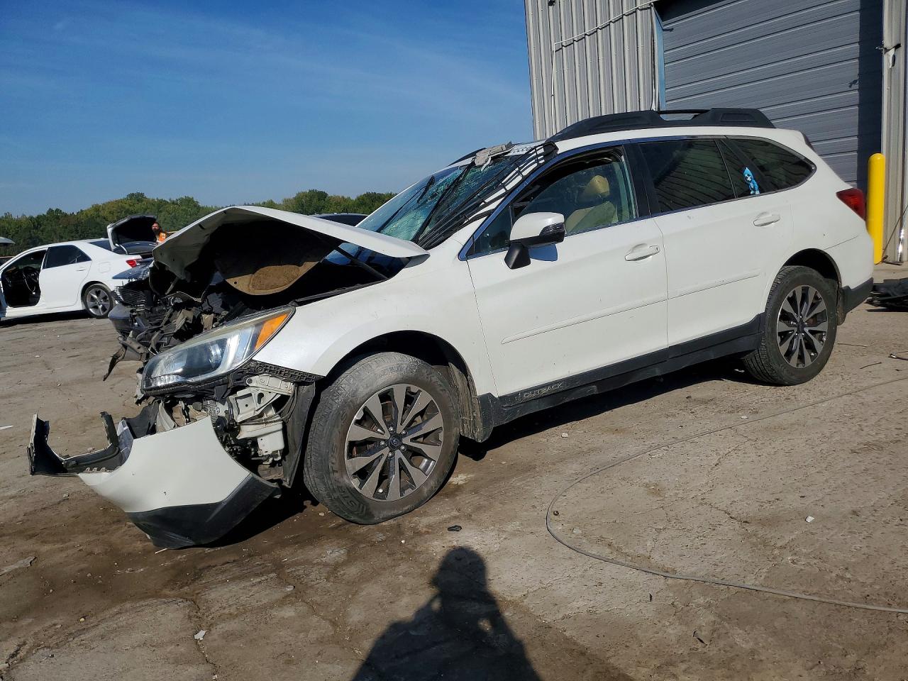 2015 SUBARU OUTBACK 2.5I LIMITED | 4S4BSBNC0F3358266 | UPCARS
