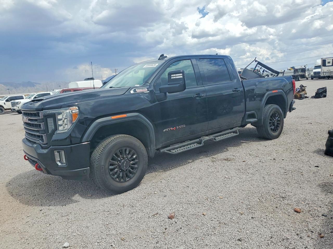 2021 GMC SIERRA K2500 AT4 | 1GT19PEY1MF283531 | UPCARS