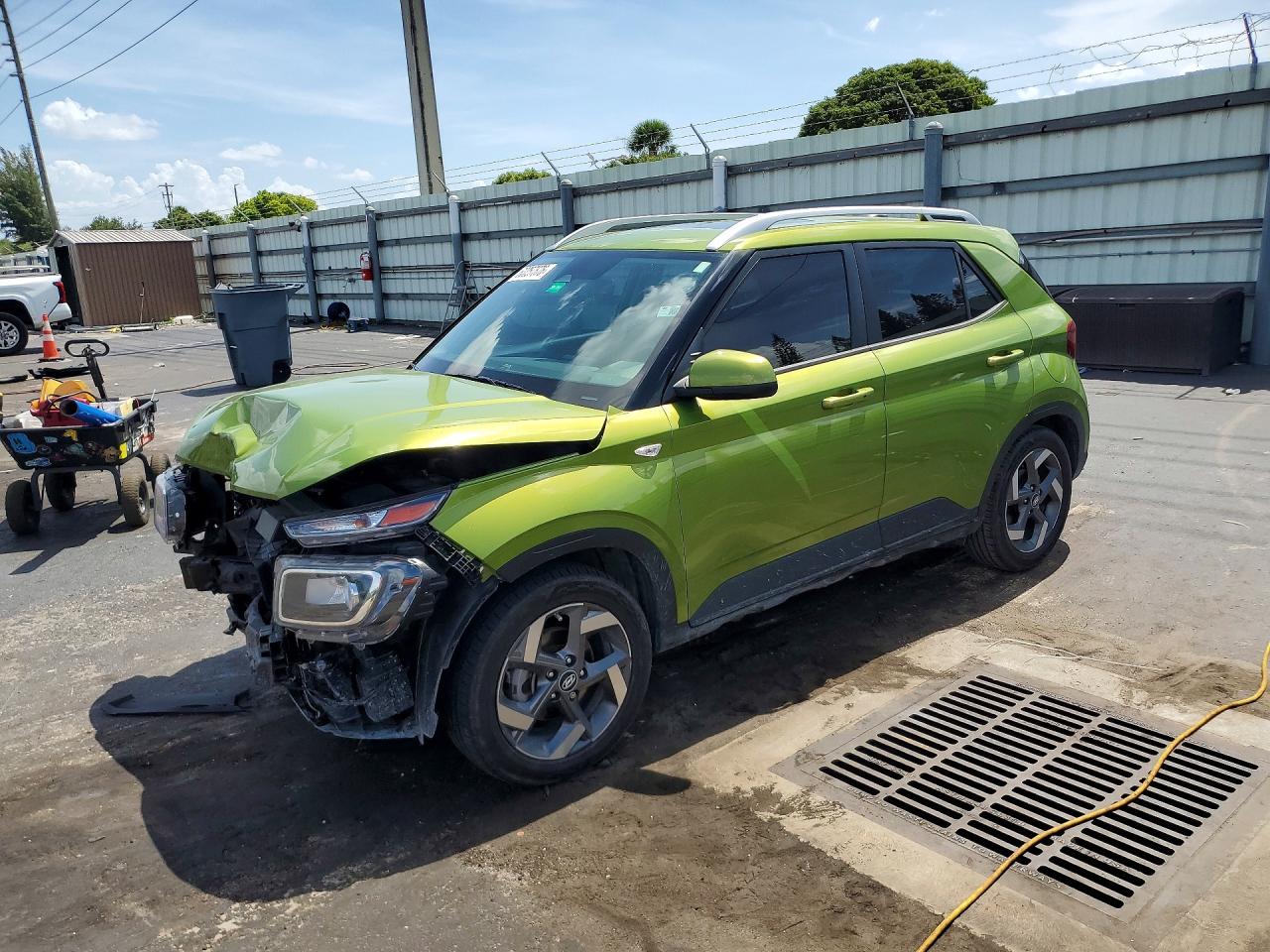 2024 HYUNDAI VENUE SEL | KMHRC8A35RU314945 | UPCARS