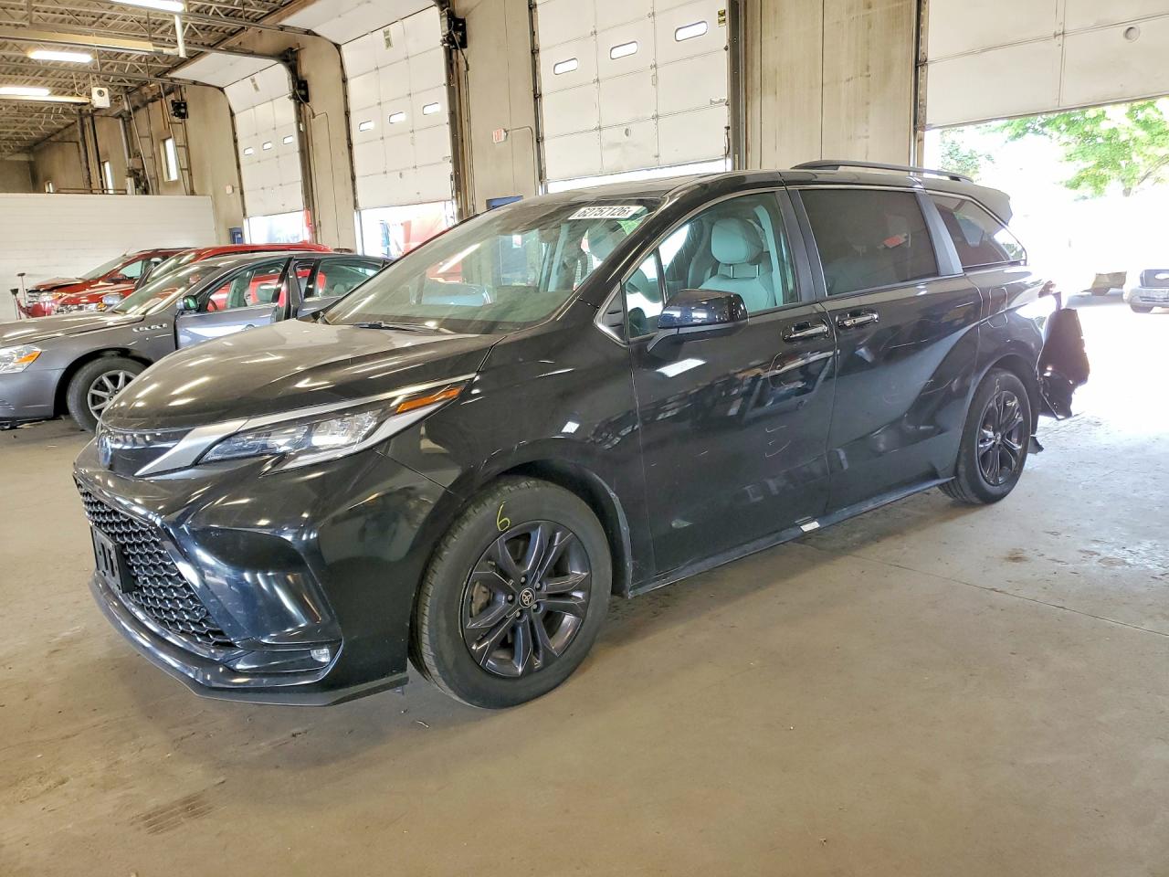 2024 TOYOTA SIENNA XSE | 5TDDSKFC4RS148705 | UPCARS