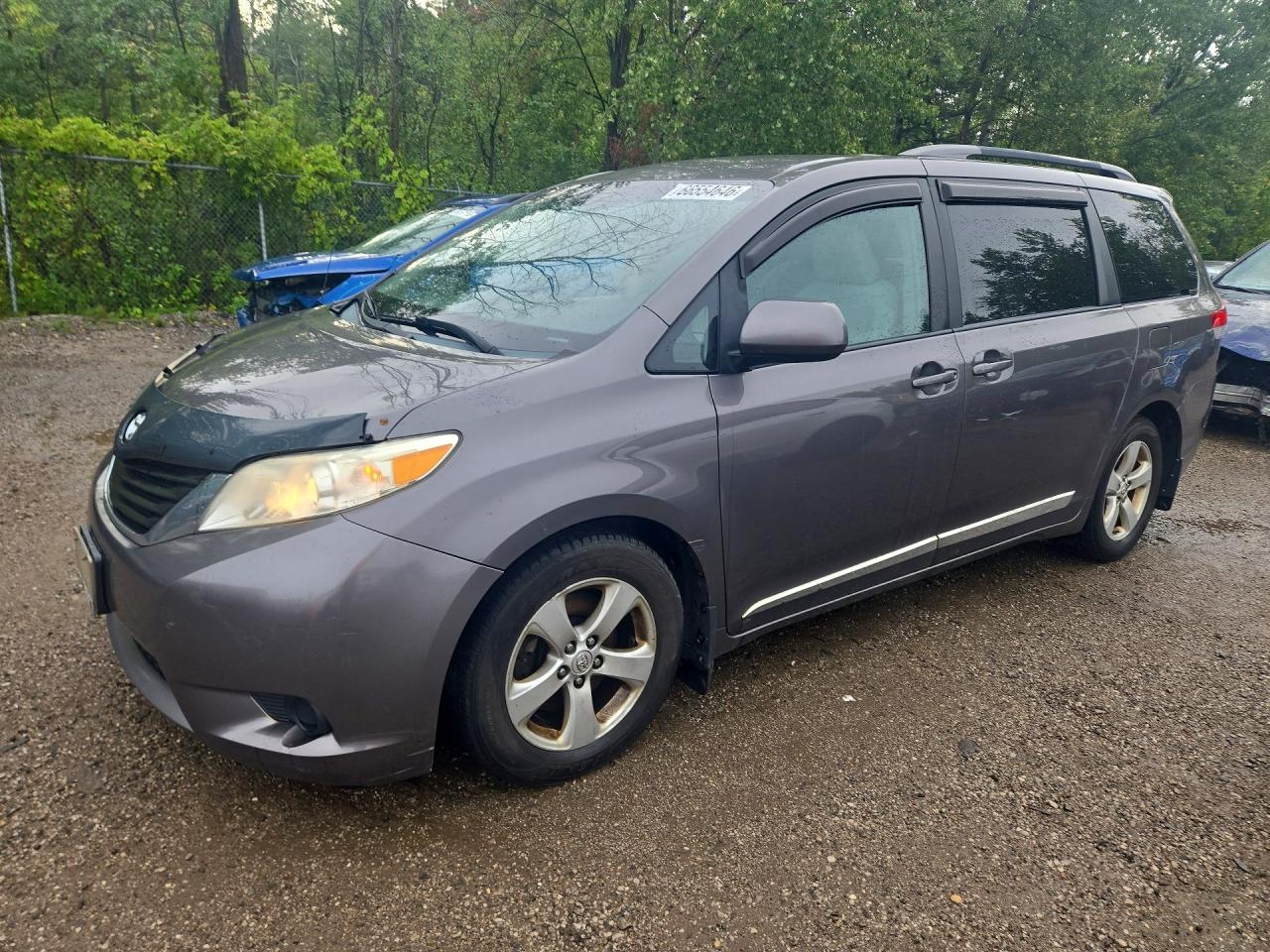 2011 TOYOTA SIENNA LE | 5TDKK3DC1BS161532 | UPCARS