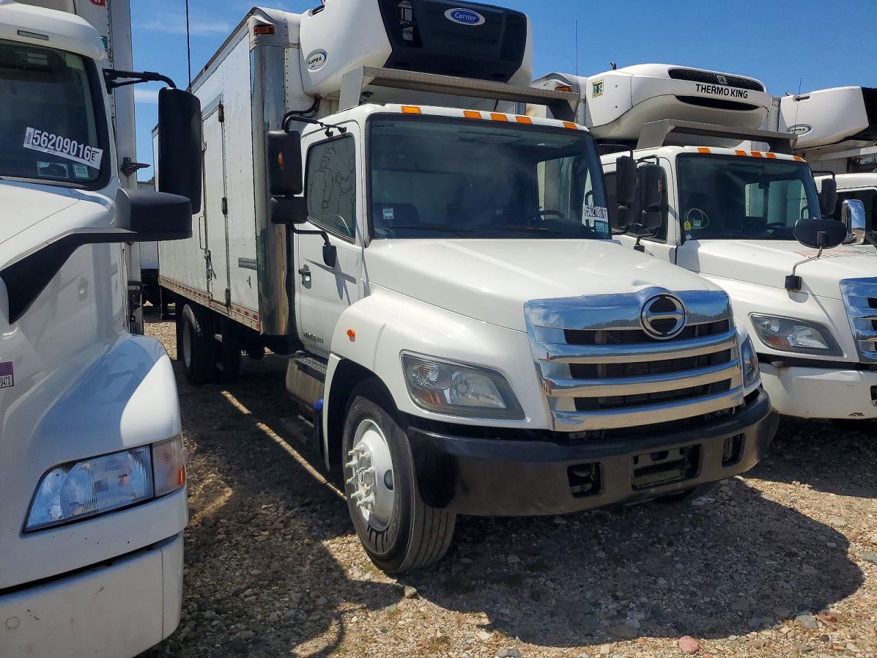 2017 HINO 338 REFRIGERATED BOX TRUCK | 5PVNV8JT5H4S54435 | UPCARS