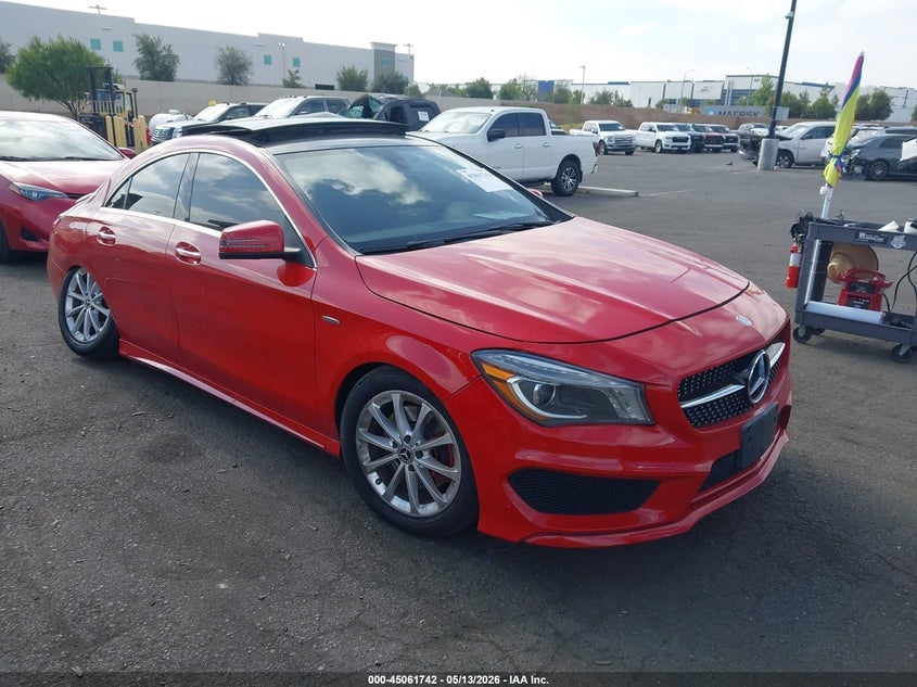 2015 MERCEDES-BENZ CLA 250 | WDDSJ4EB2FN285597 | UPCARS