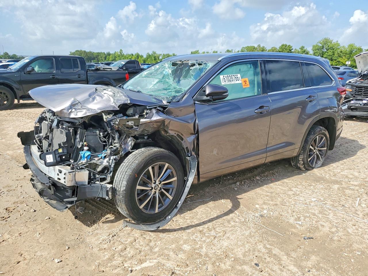 2018 TOYOTA HIGHLANDER XLE | 5TDJZRFHXJS525691 | UPCARS
