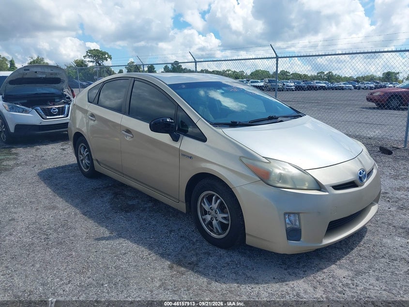 2011 TOYOTA PRIUS TWO | JTDKN3DU1B0261696 | UPCARS