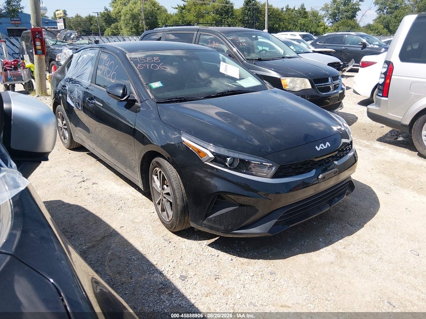 2023 KIA FORTE LXS | 3KPF24AD3PE630934 | UPCARS