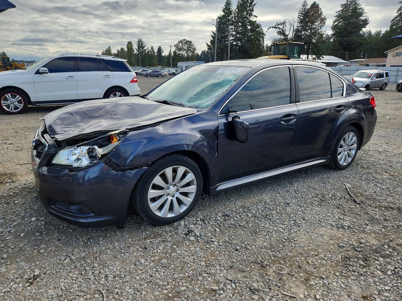 2011 SUBARU LEGACY 2.5I LIMITED | 4S3BMBL64B3218744 | UPCARS