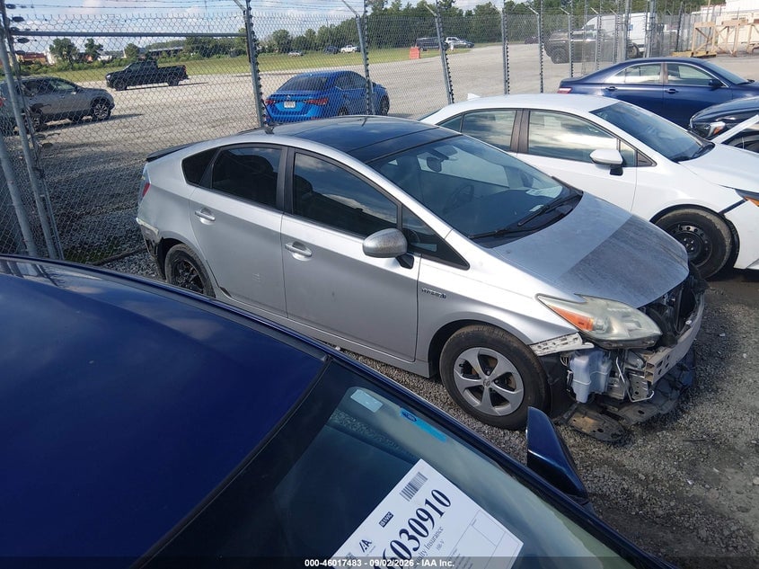 2015 TOYOTA PRIUS FOUR | JTDKN3DU1F1994511 | UPCARS