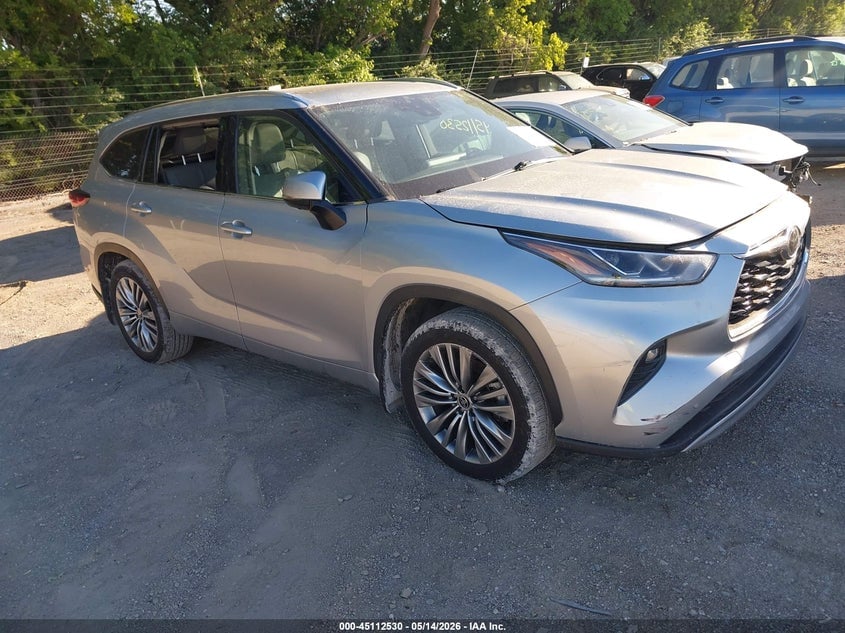 2021 TOYOTA HIGHLANDER PLATINUM | 5TDFZRBHXMS090557 | UPCARS