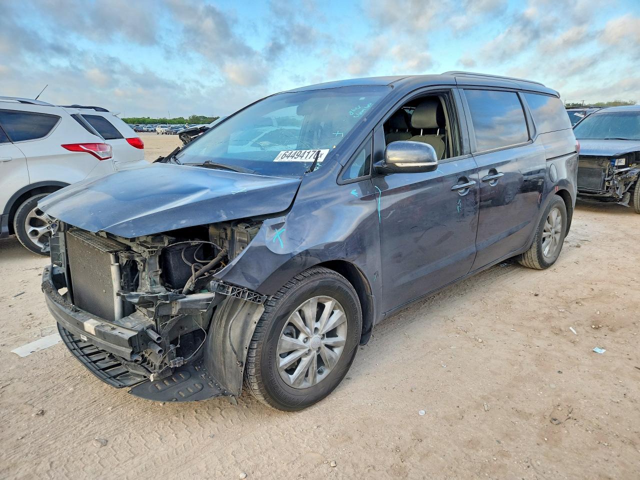 2018 KIA SEDONA LX | KNDMB5C10J6425388 | UPCARS