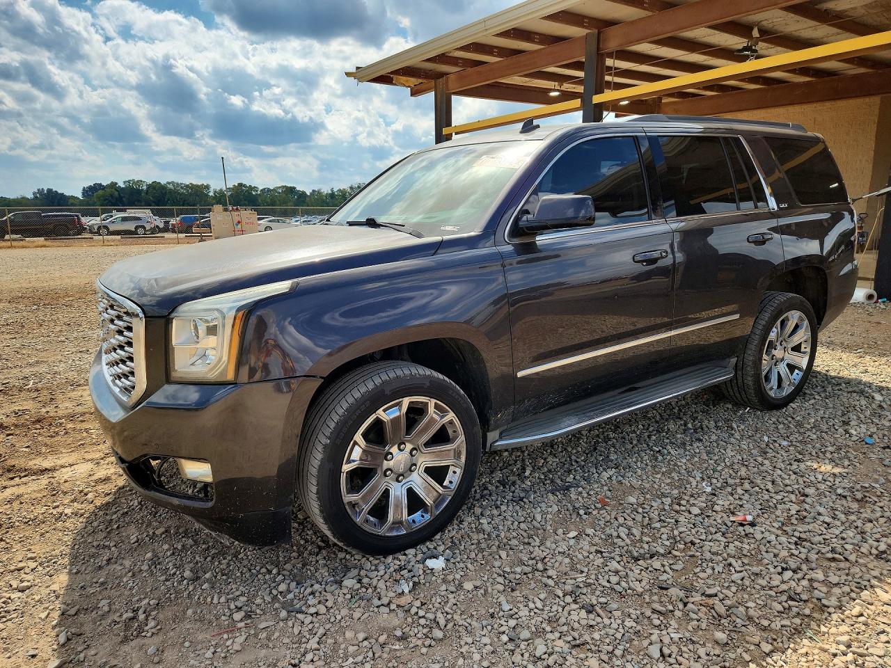 2015 GMC YUKON SLT | 1GKS1BKC9FR238852 | UPCARS