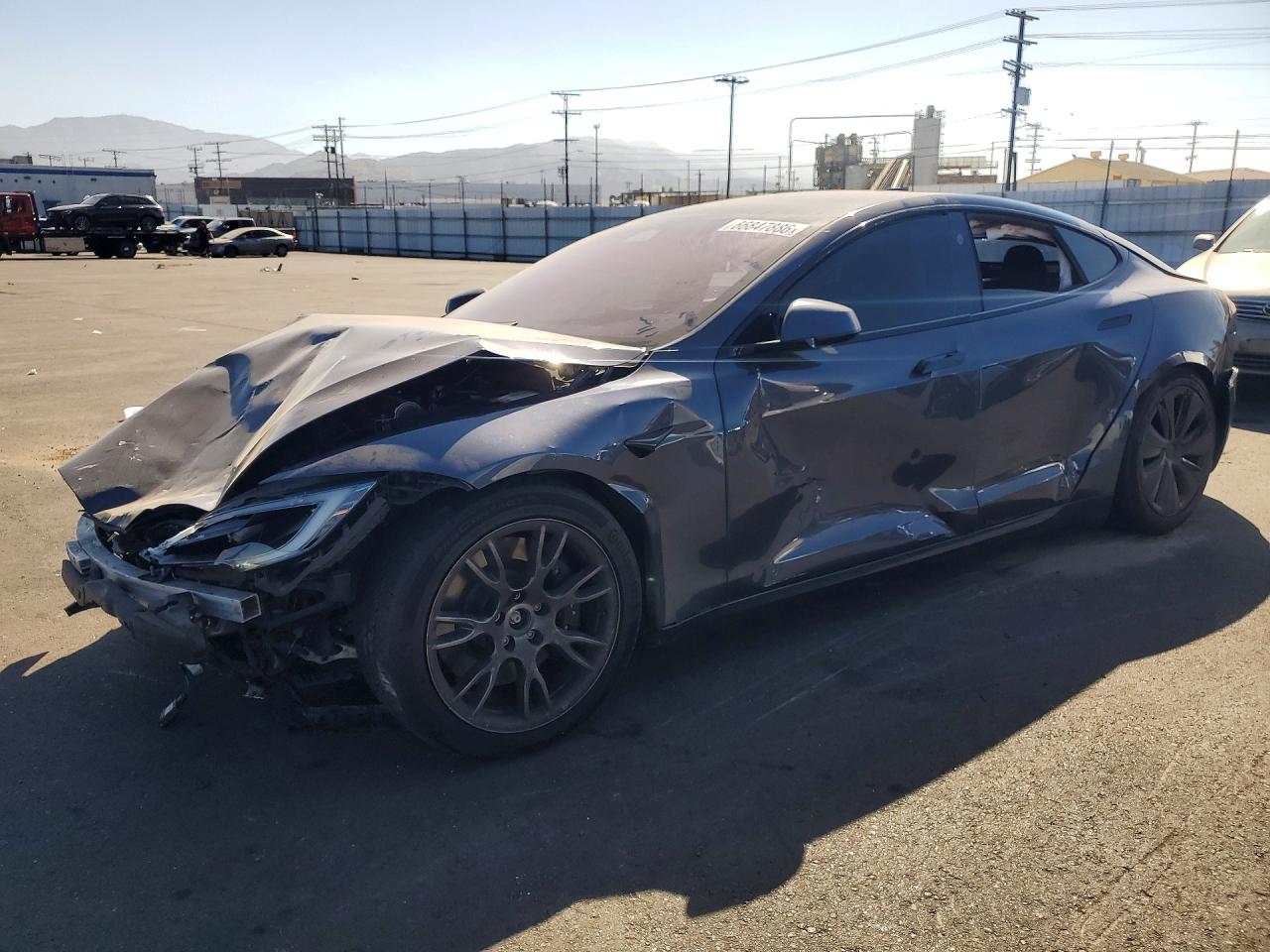 2022 TESLA MODEL S | 5YJSA1E51NF492837 | UPCARS