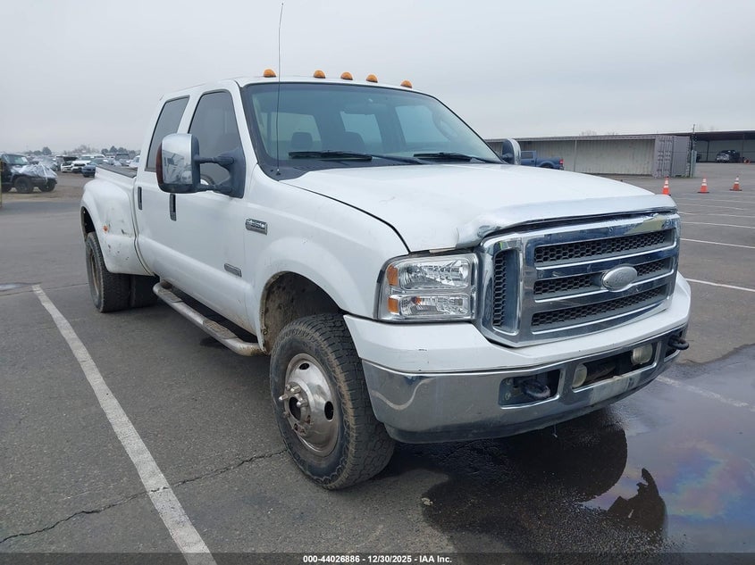 2006 FORD F-350 LARIAT/XL/XLT | 1FTWW33P56EC10608 | UPCARS