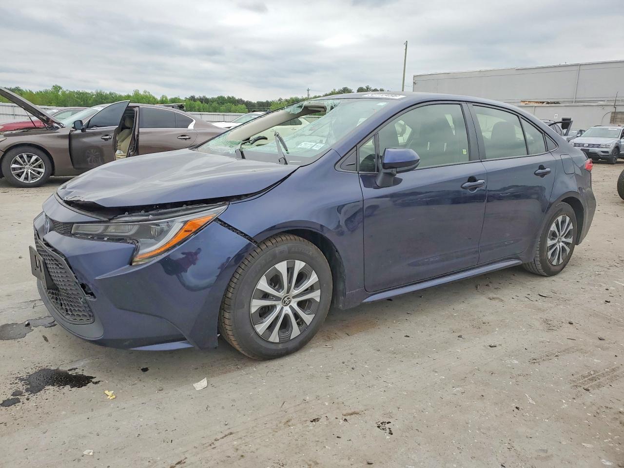 2022 TOYOTA COROLLA LE | JTDEAMDE6NJ061113 | UPCARS