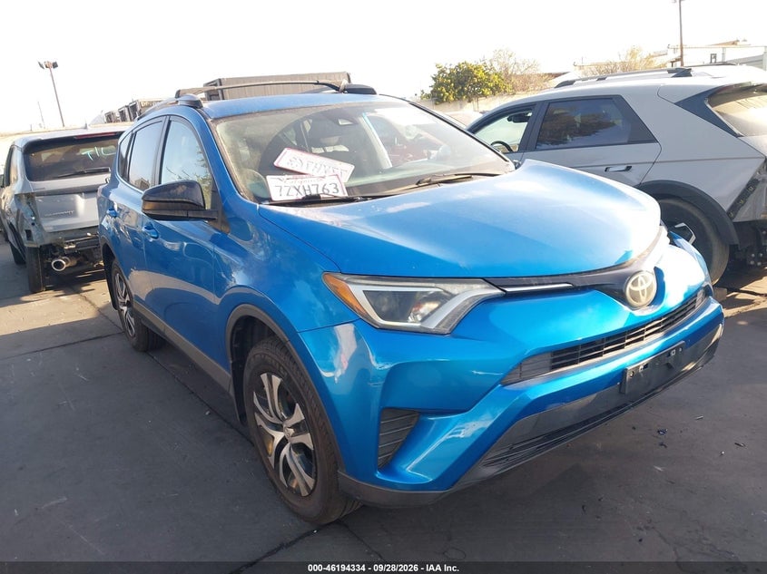 2017 TOYOTA RAV4 LE | JTMZFREV3HJ703273 | UPCARS