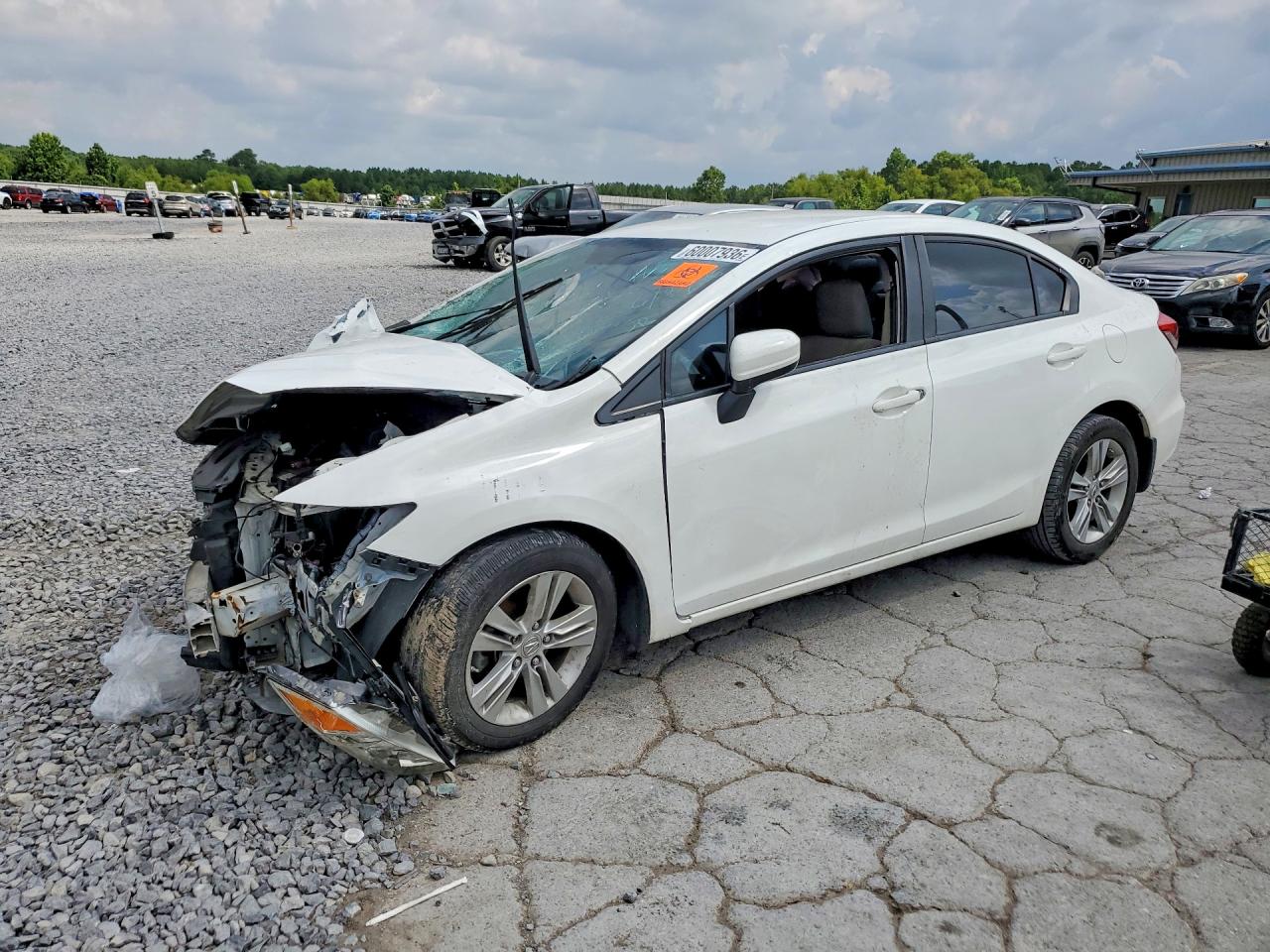 2015 HONDA CIVIC LX | 19XFB2F50FE111909 | UPCARS
