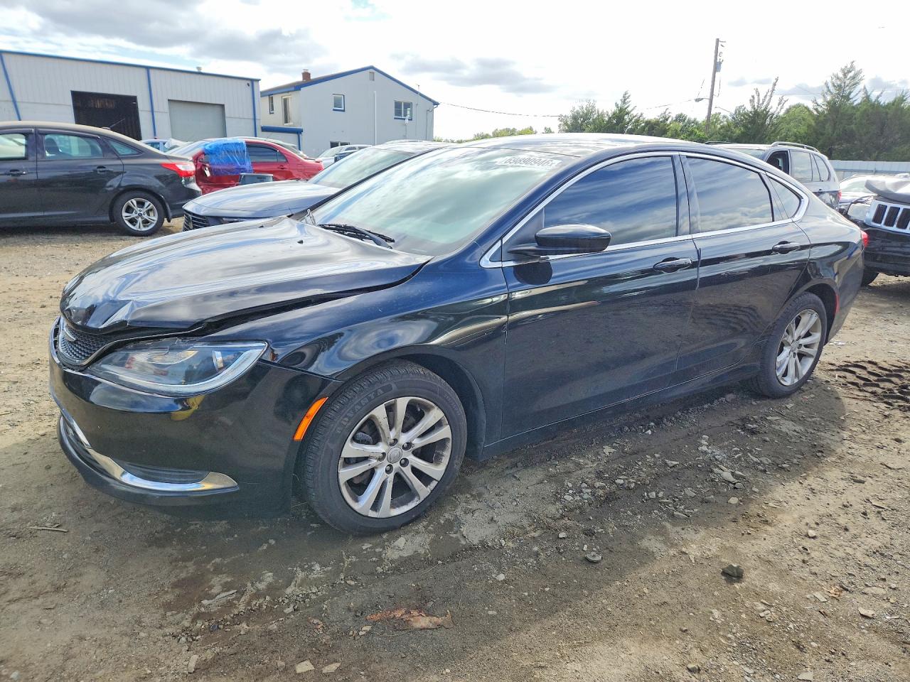 2015 CHRYSLER 200 LIMITED | 1C3CCCAB0FN651778 | UPCARS