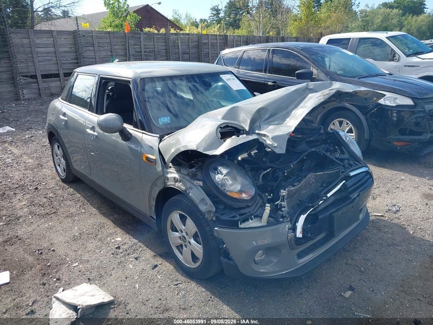 2017 MINI HARDTOP COOPER | WMWXU1C57H2E19186 | UPCARS