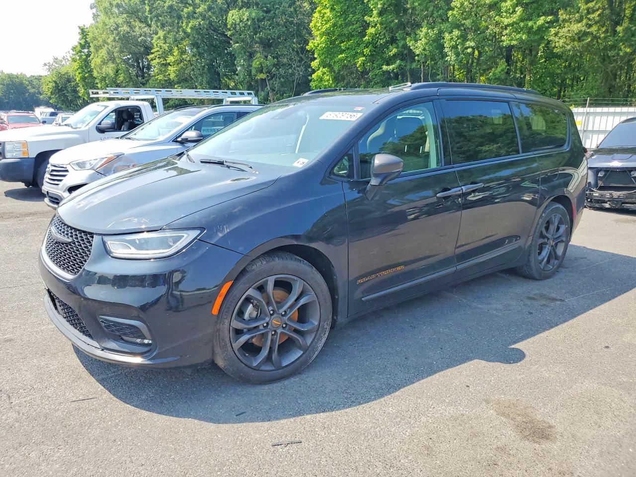 2024 CHRYSLER PACIFICA TOURING L | 2C4RC1BGXRR102441 | UPCARS