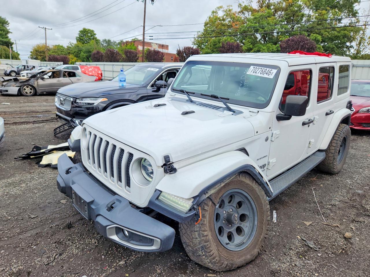 2018 JEEP WRANGLER SAHARA | 1C4HJXEN9JW279072 | UPCARS