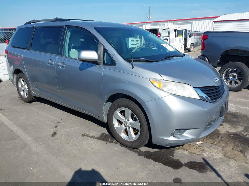 2013 TOYOTA SIENNA LE V6 8 PASSENGER | 5TDKK3DC9DS366566 | UPCARS