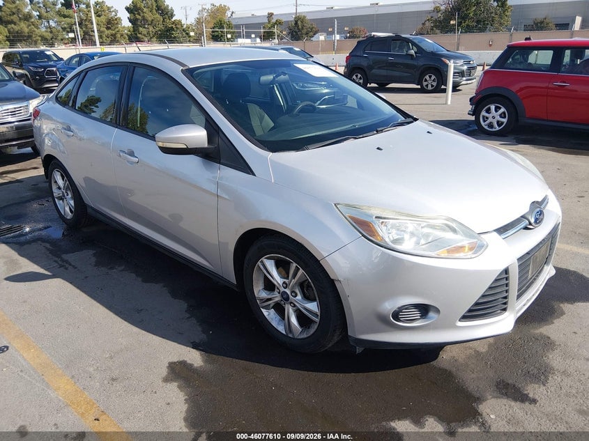 2014 FORD FOCU SE | 1FADP3F27EL248068 | UPCARS