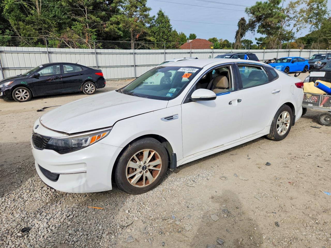 2016 KIA OPTIMA LX | 5XXGT4L3XGG080998 | UPCARS