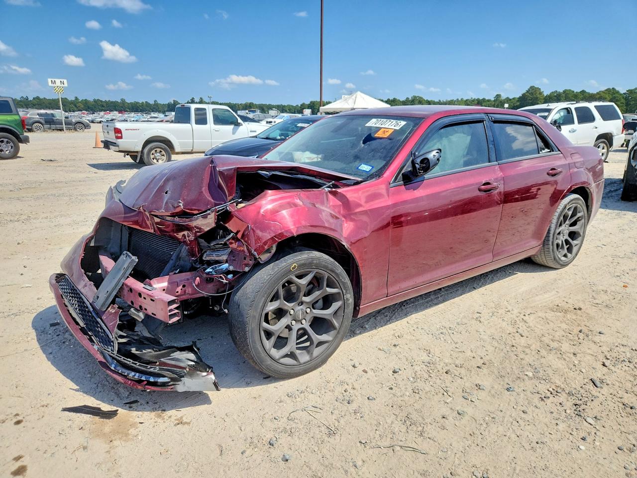 2019 CHRYSLER 300 TOURING | 2C3CCAAG3KH582667 | UPCARS