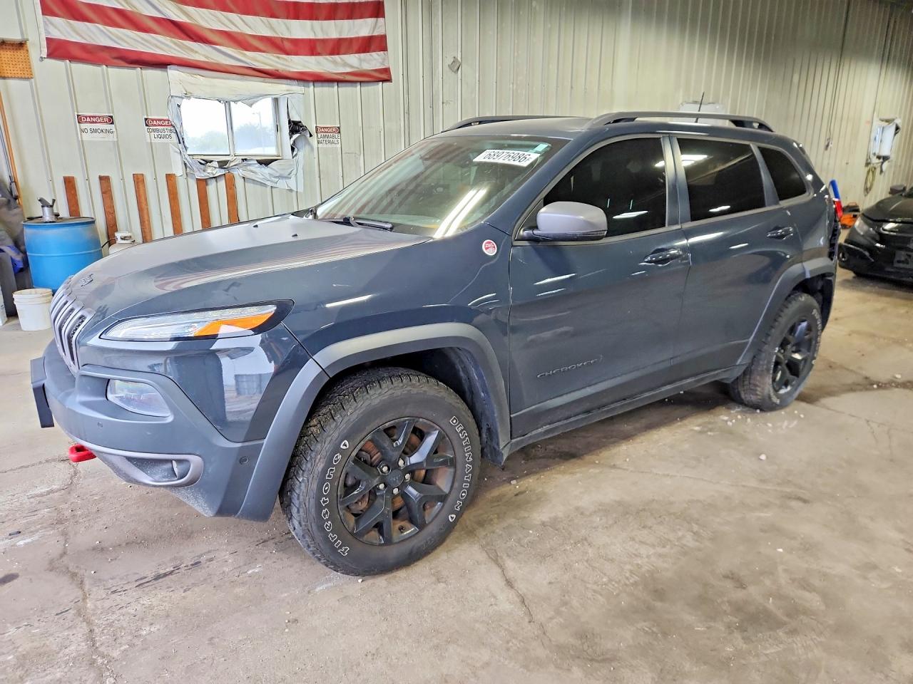 2016 JEEP CHEROKEE TRAILHAWK | 1C4PJMBS1GW331856 | UPCARS