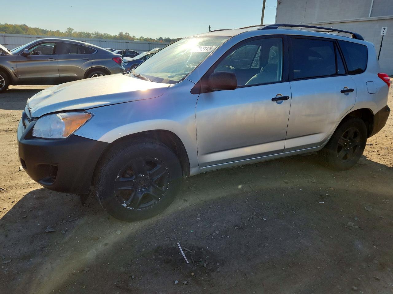 2011 TOYOTA RAV4 BASE | 2T3BF4DVXBW097064 | UPCARS