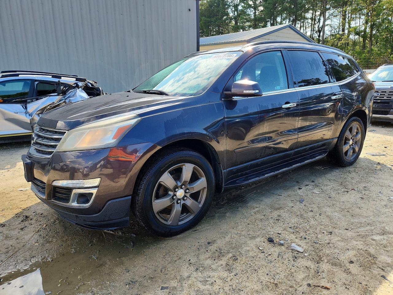 2017 CHEVROLET TRAVERSE LT | 1GNKVHKD1HJ332213 | UPCARS