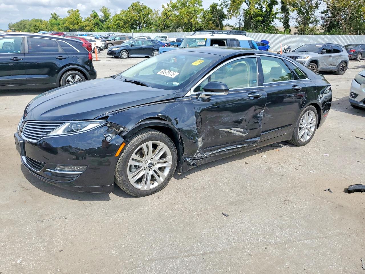 2014 LINCOLN MKZ | 3LN6L2G95ER821647 | UPCARS