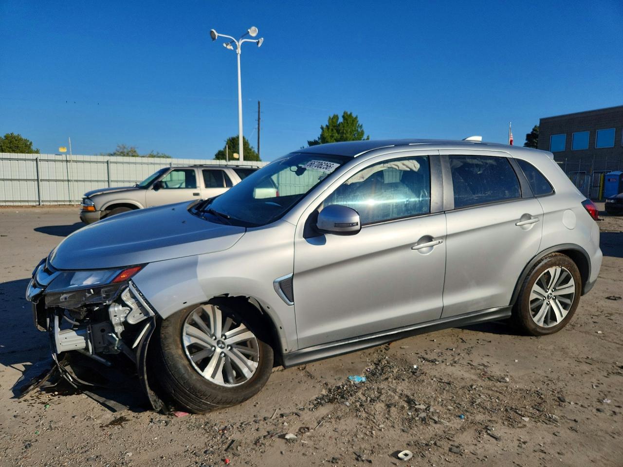 2024 MITSUBISHI OUTLANDER S/SE | JA4ARUAU7RU008213 | UPCARS