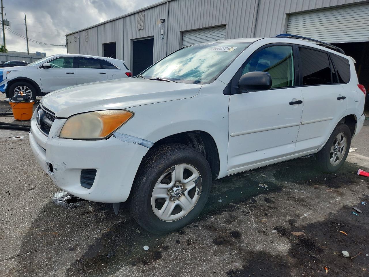 2011 TOYOTA RAV4 BASE | 2T3ZF4DV7BW089910 | UPCARS