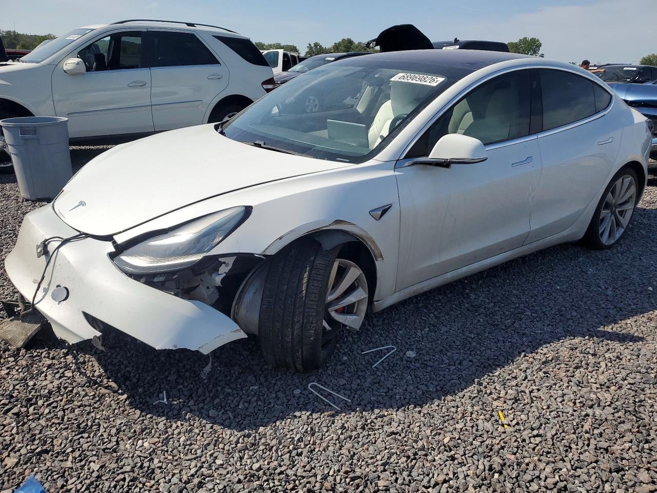 2018 TESLA MODEL 3 | 5YJ3E1EB3JF081352 | UPCARS