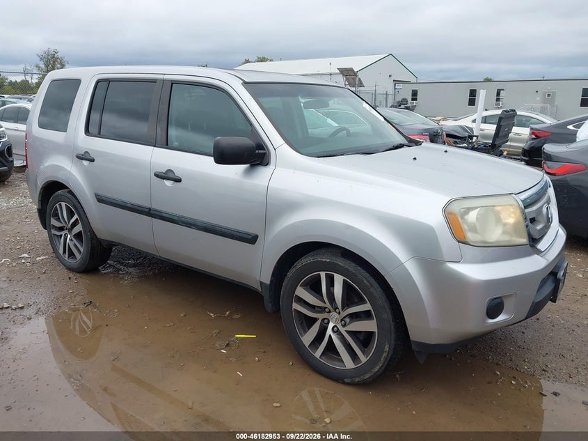2011 HONDA PILOT LX | 5FNYF4H26BB068919 | UPCARS