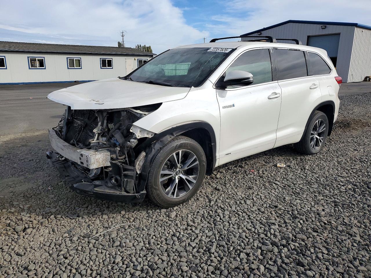 2018 TOYOTA HIGHLANDER LE | 5TDBGRFH9JS037889 | UPCARS