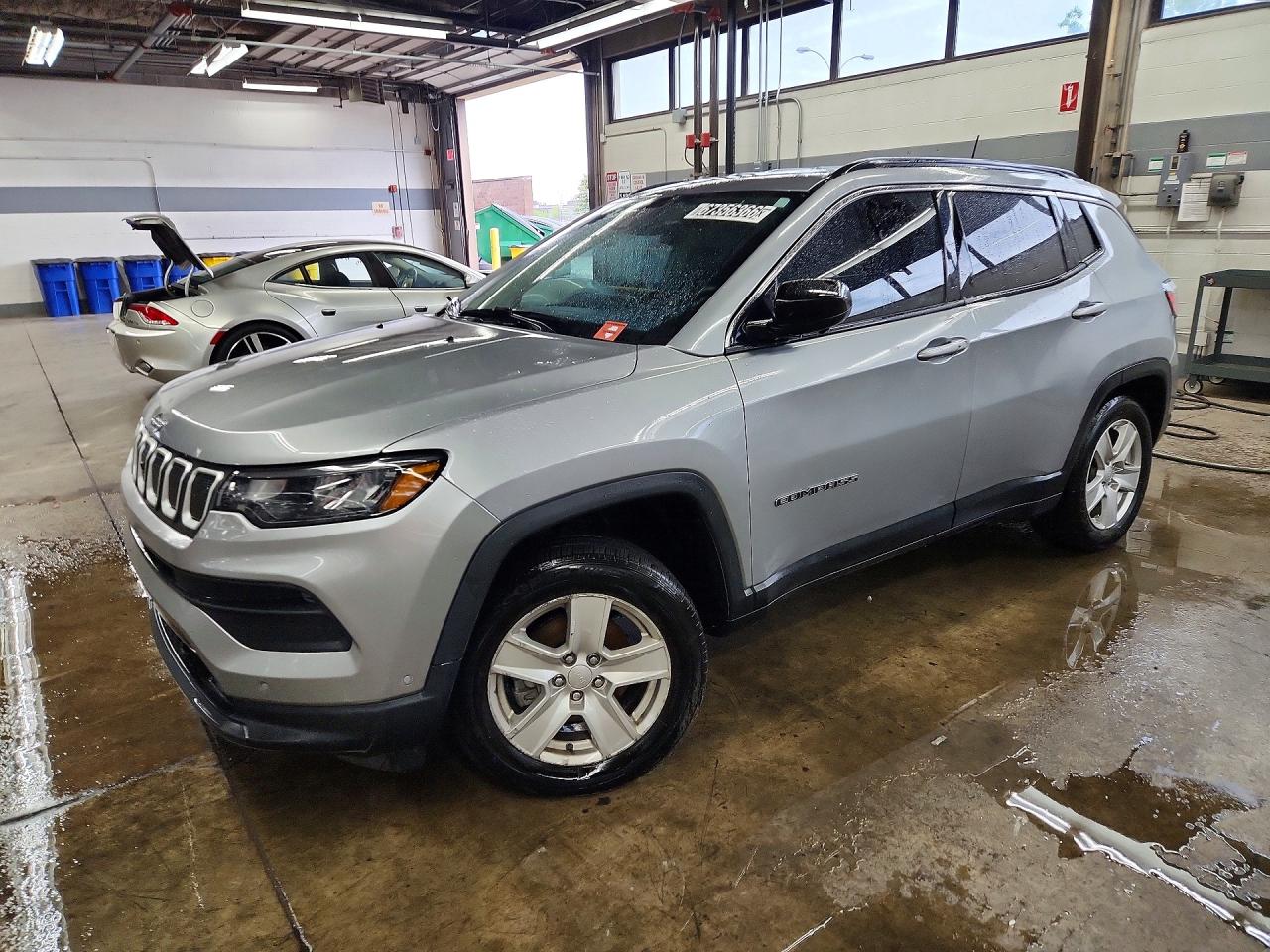2022 JEEP COMPASS LATITUDE | 3C4NJDBB8NT103007 | UPCARS