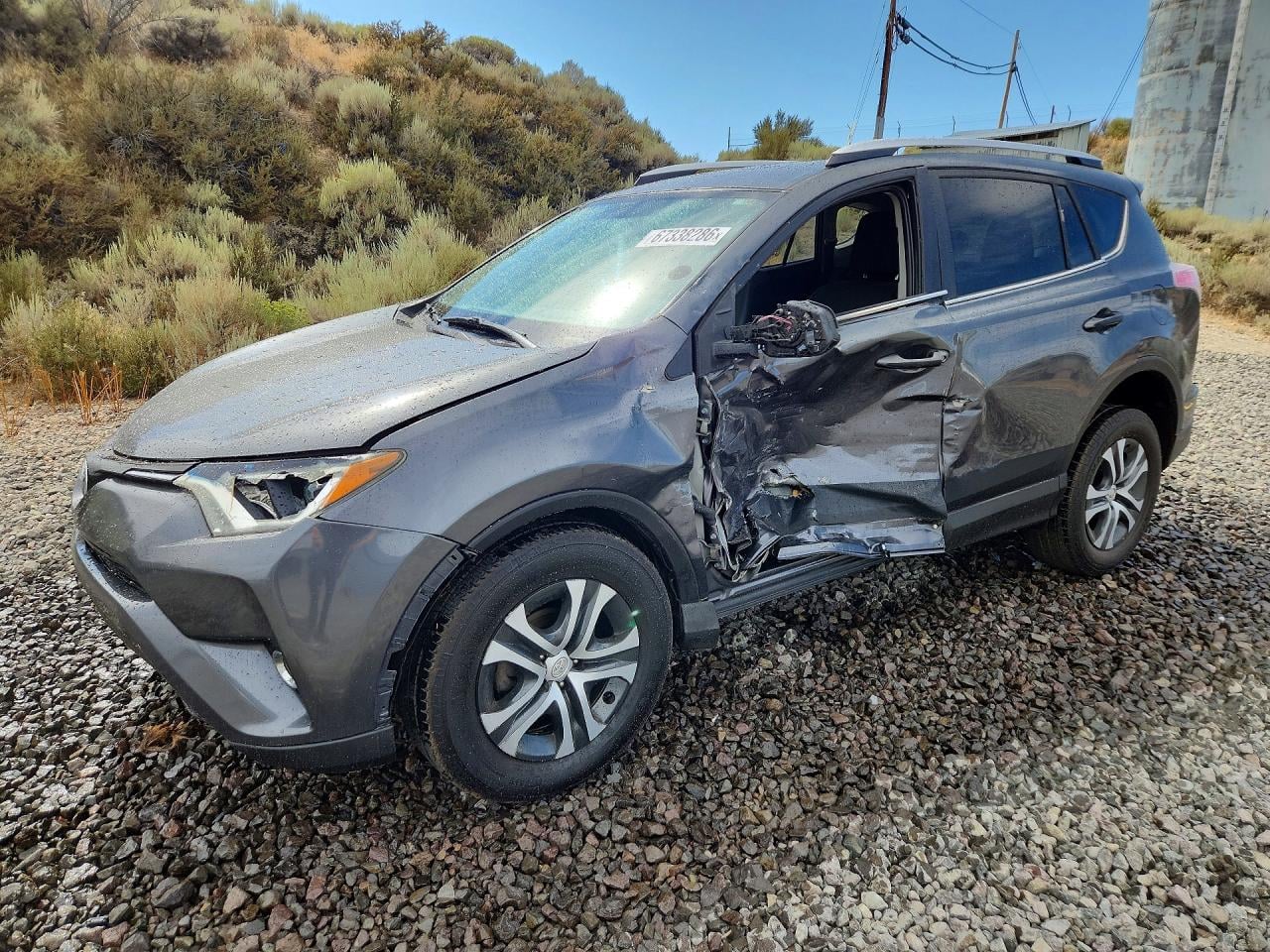 2016 TOYOTA RAV4 LE | JTMBFREV1GD192287 | UPCARS
