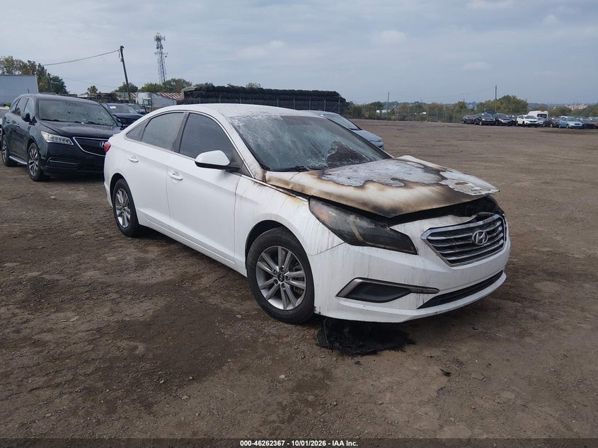 2016 HYUNDAI SONATA SE | 5NPE24AF9GH290357 | UPCARS