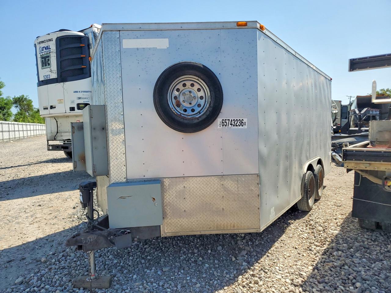 2016 LARK UNITED VT85X3 VT8.5X16TA ENCLOSED CARGO TRAILER | 571BE162XGM015232 | UPCARS
