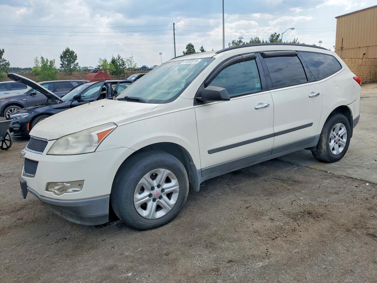 2011 CHEVROLET TRAVERSE LS | 1GNKREED2BJ159114 | UPCARS